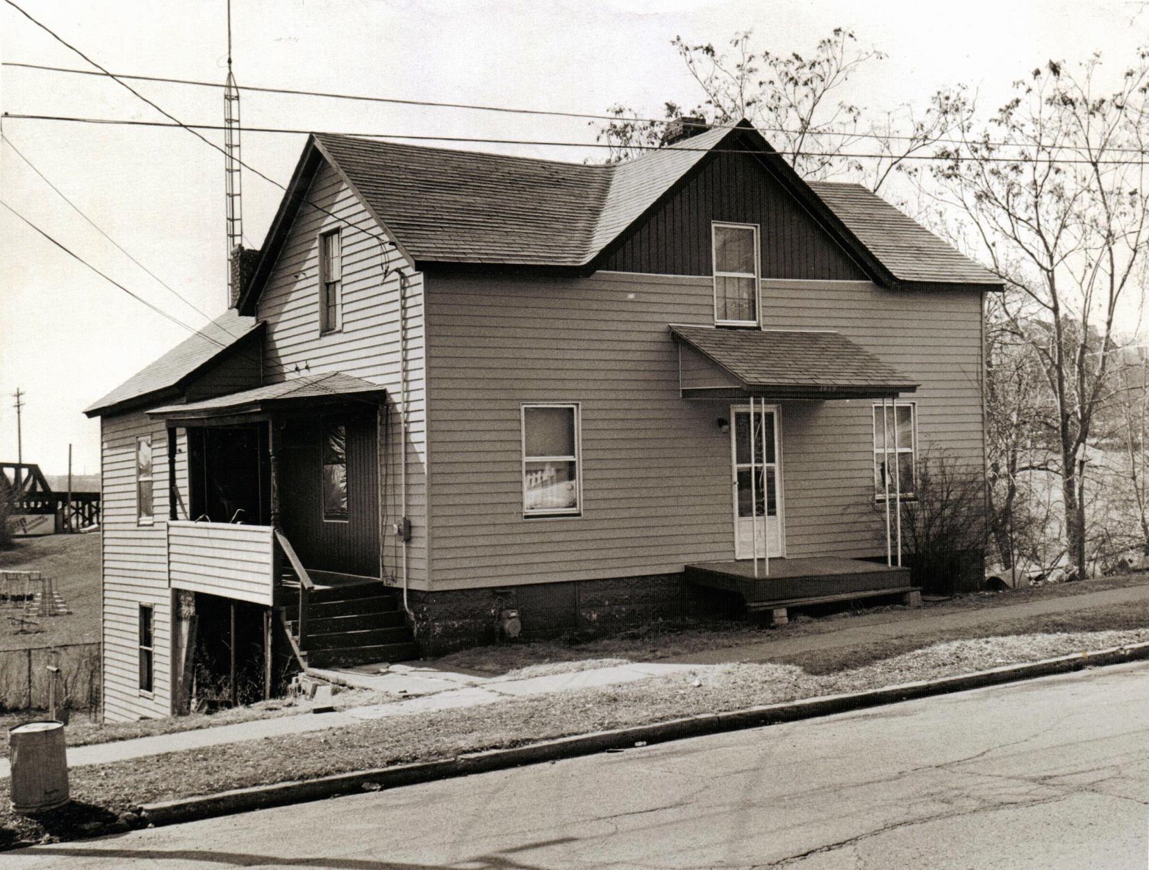 Undated -- Ambrose Fulton House